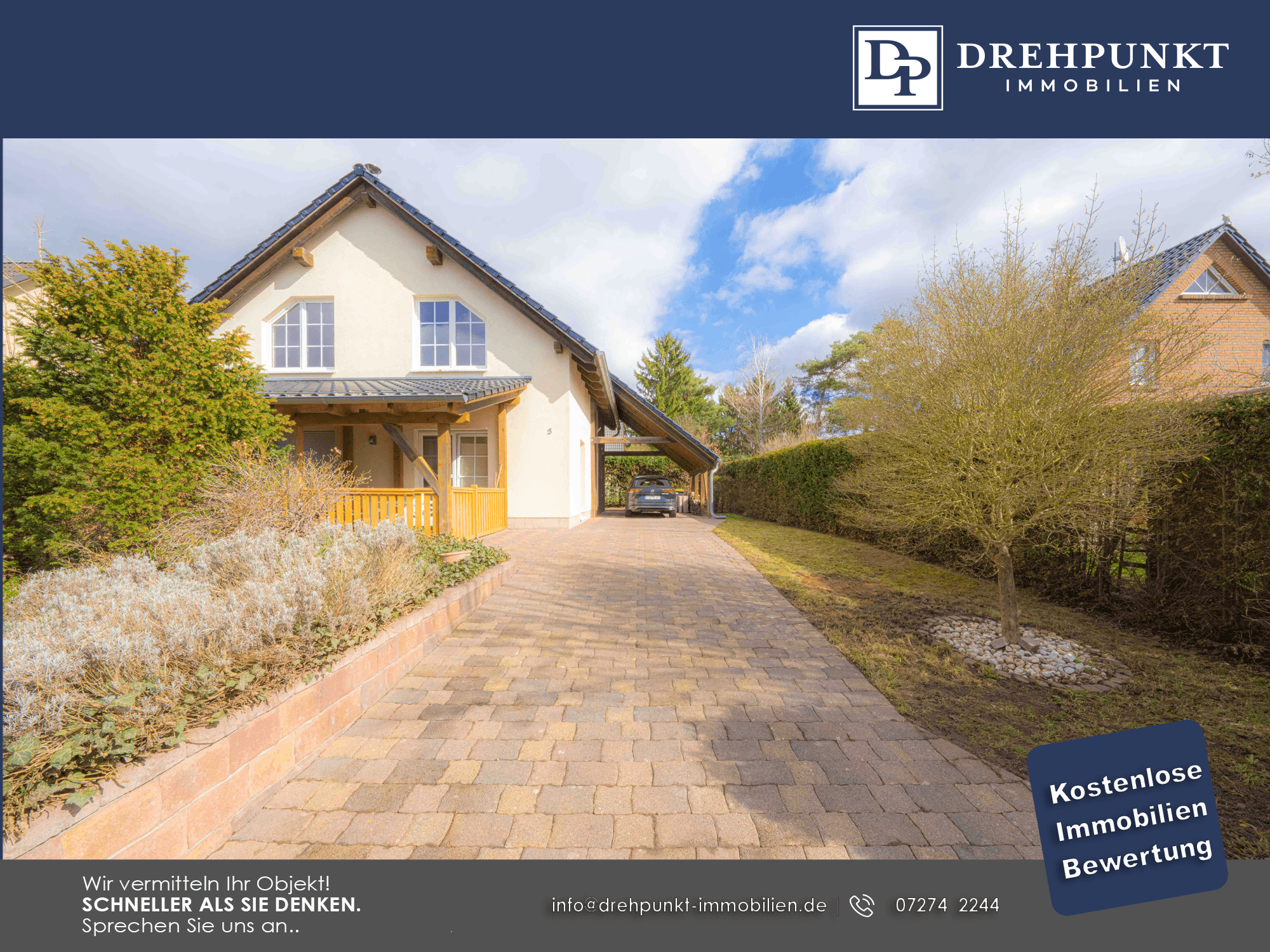 Charmantes Einfamilienhaus mit Galerie, Kamin & ca. 45 m² Ausbaureserve im Dachgeschoss - Thumbnail 2