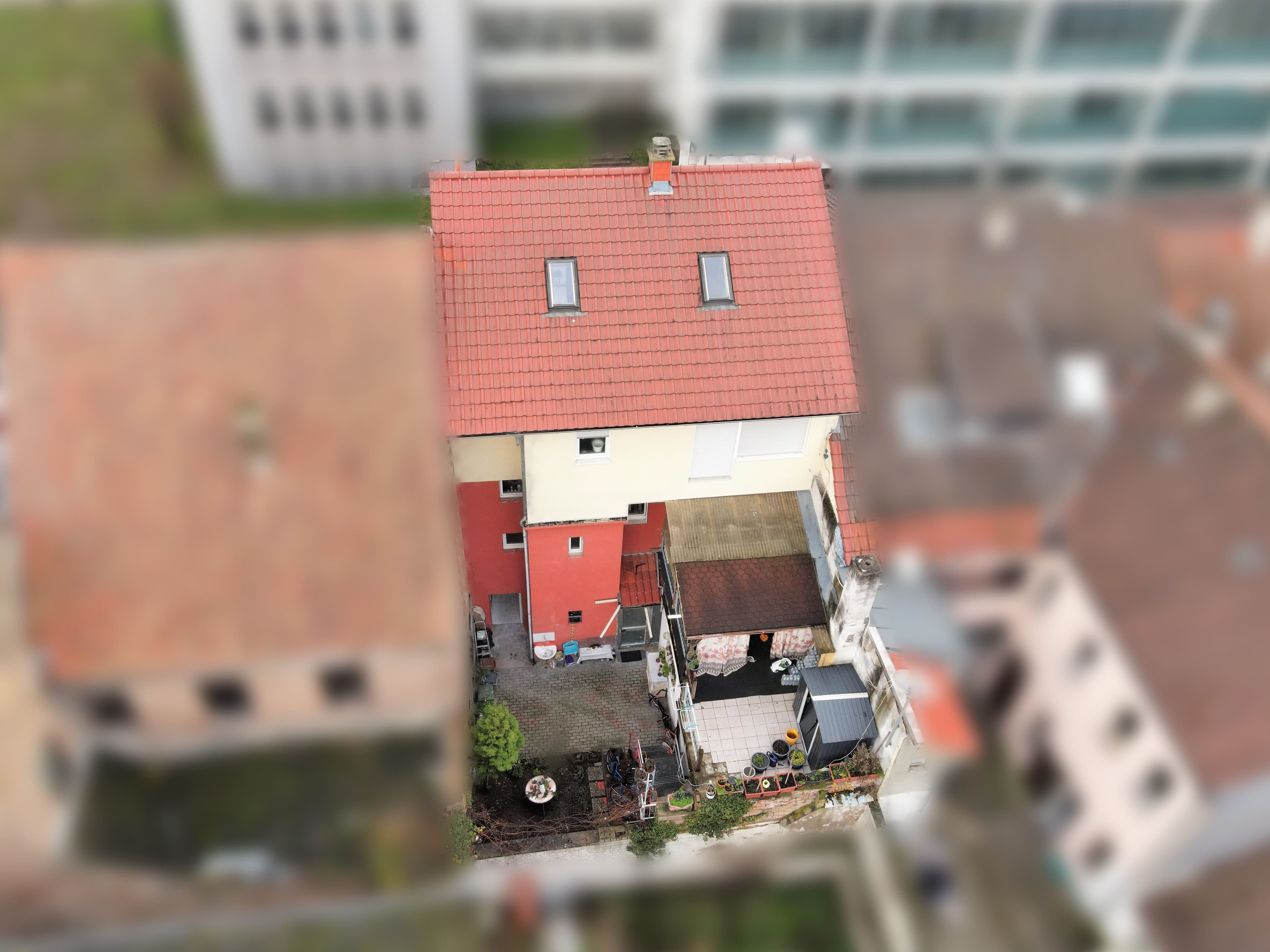 Großzügiger Reihenmittelhaus im Stadtkern für Selbstnutzung oder Kapitalanlage